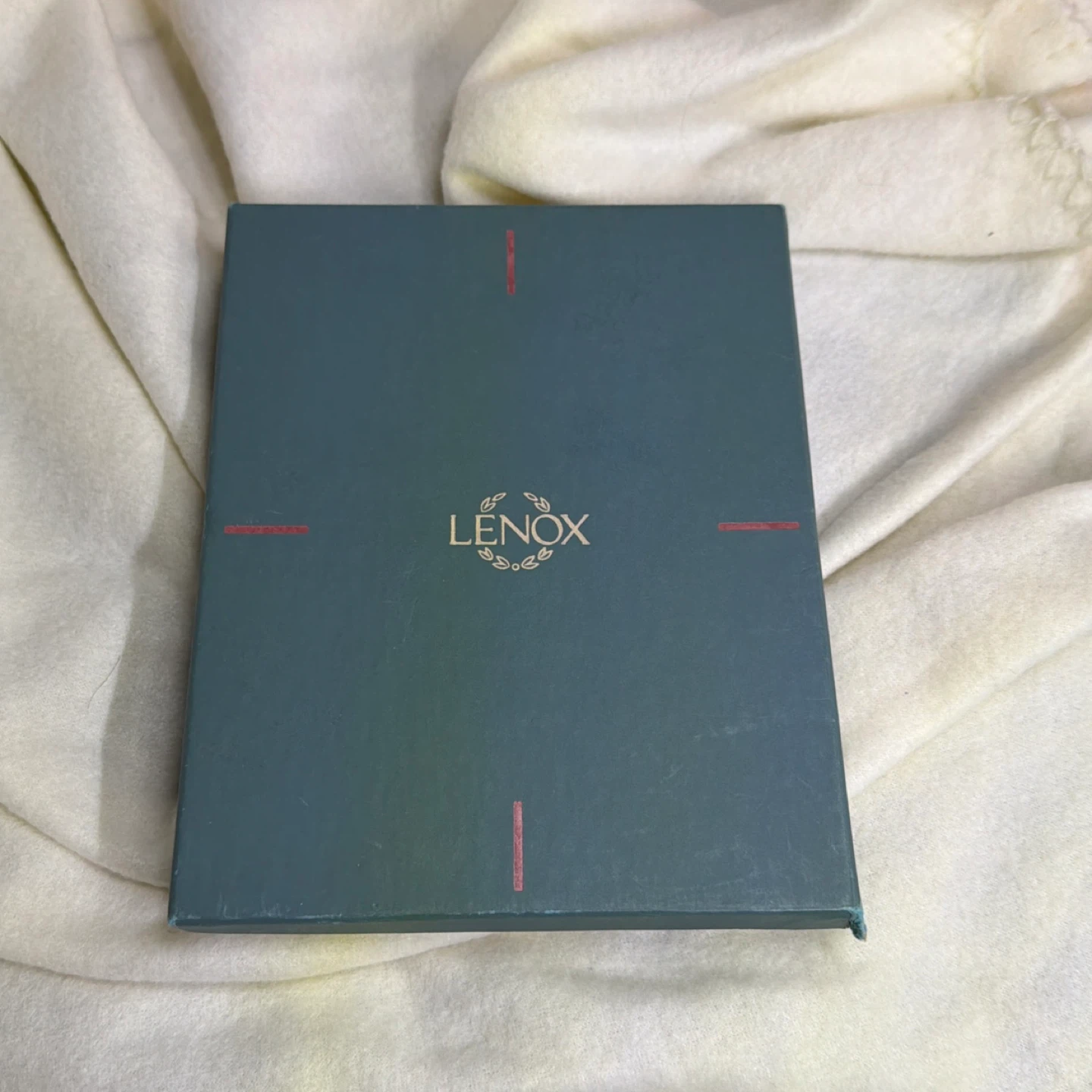 Lenox Portrait Gallery Frame - Georgian Collection