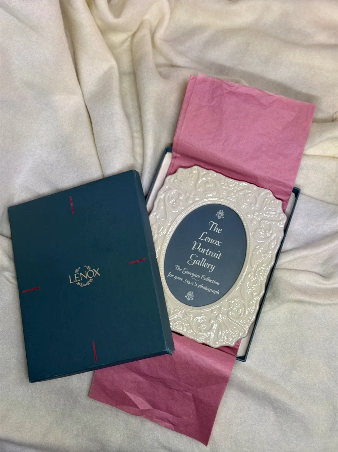 Lenox Portrait Gallery Frame - Georgian Collection image indicator(6)