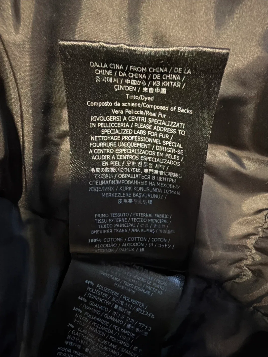 10 East Handmade Coat image indicator(7)