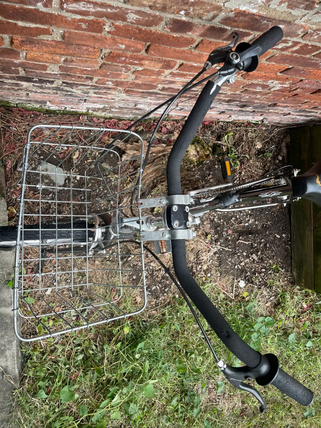 Cruiser bike with basket image indicator(3)