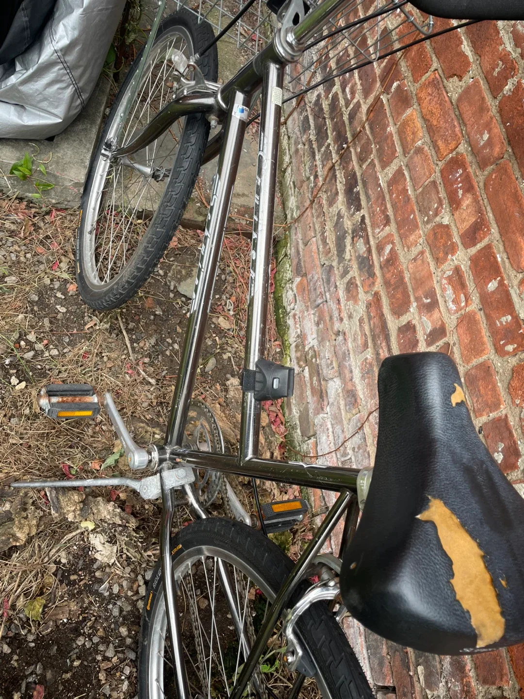 Cruiser bike with basket image indicator(6)