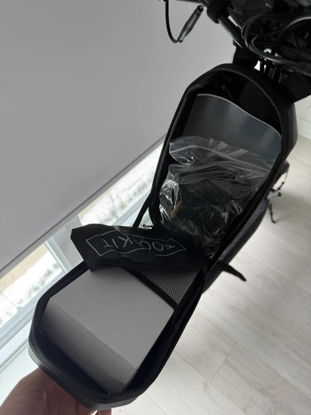 Circooter Raptor Pro 1600W Electric Scooter image indicator(4)