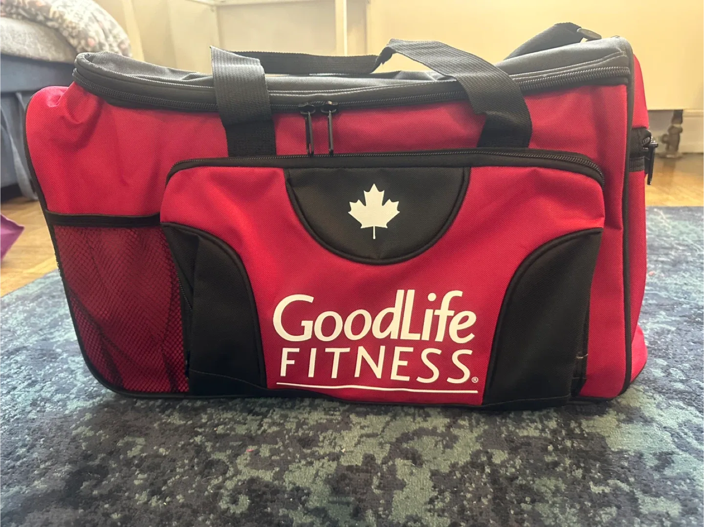 GoodLife Fitness Gym Bag - Red image indicator(4)