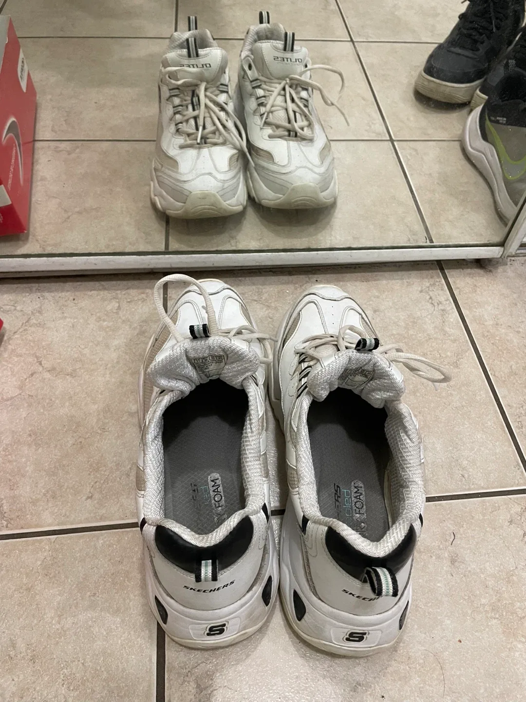 Skechers D'Lites Sneakers - Size 12 image indicator(4)