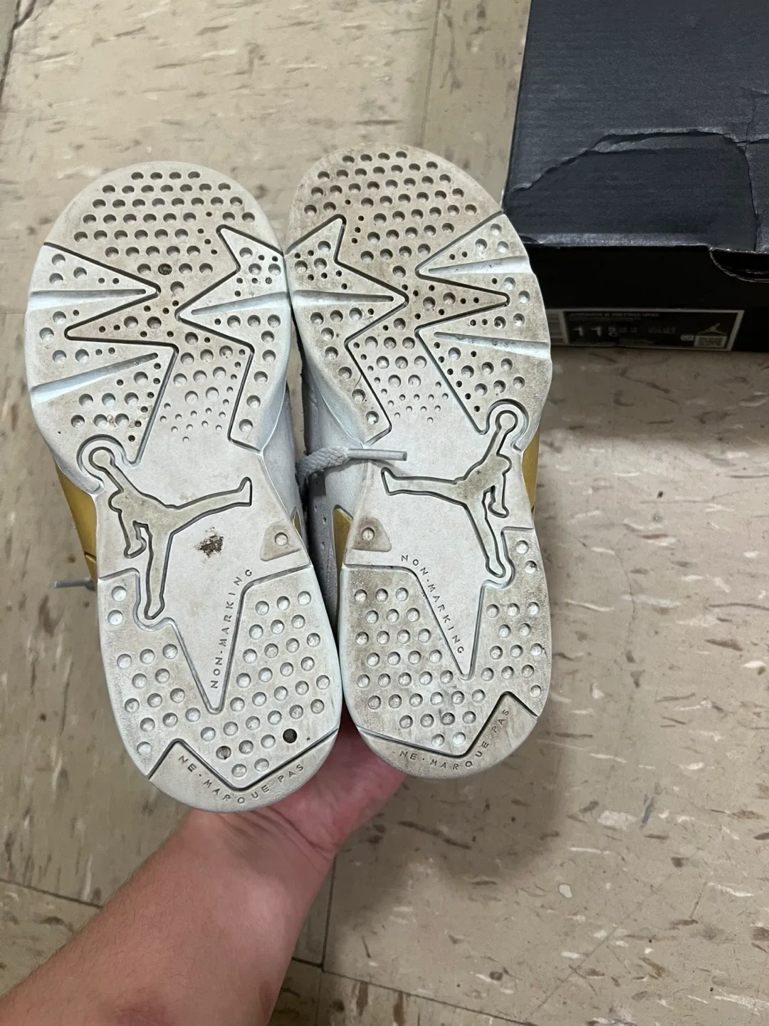 SIZE 11.5C (PS) Jordan 6 Retros image indicator(6)