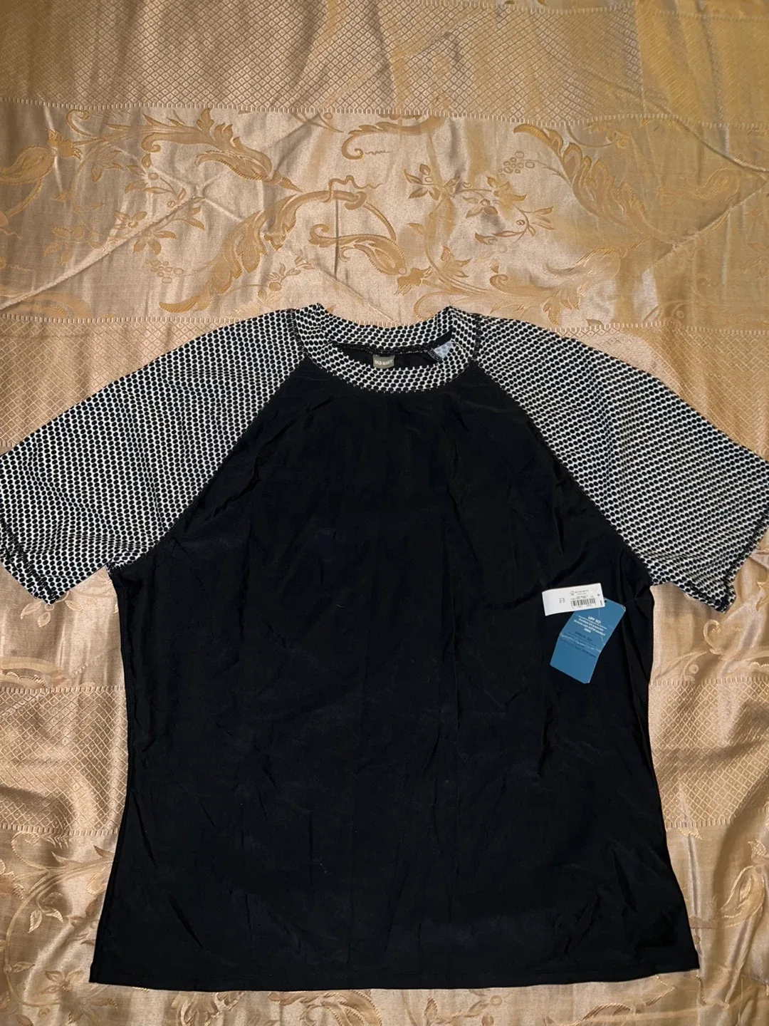 NEW Size XXL Old Navy Swim Shirt image indicator(2)