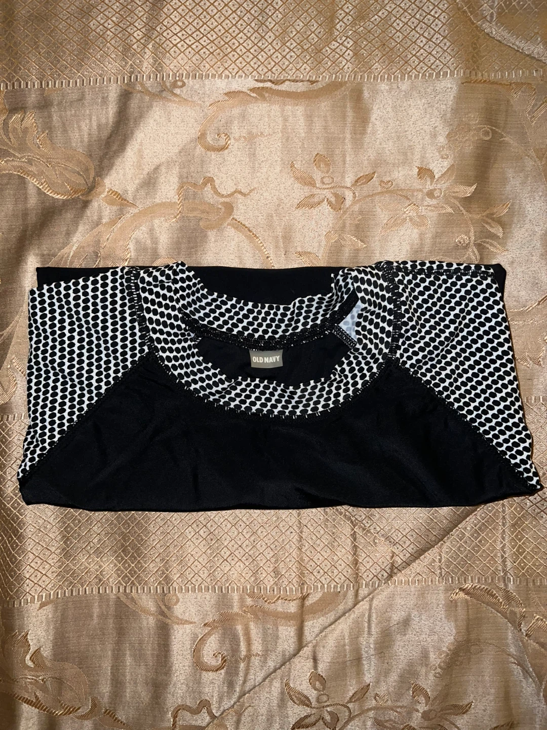 NEW Size XXL Old Navy Swim Shirt