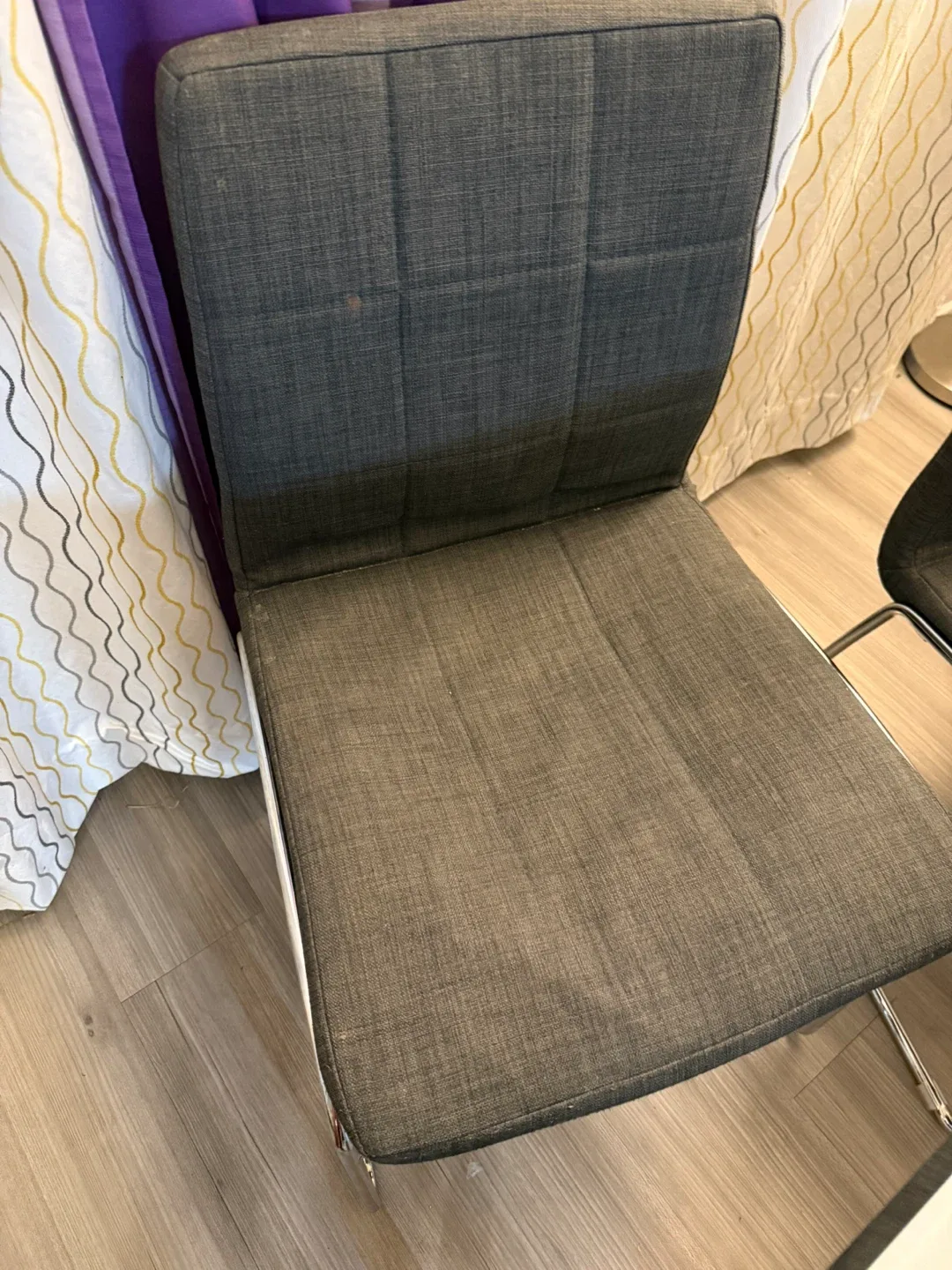 Dining Table with 6 Grey Chairs image indicator(5)