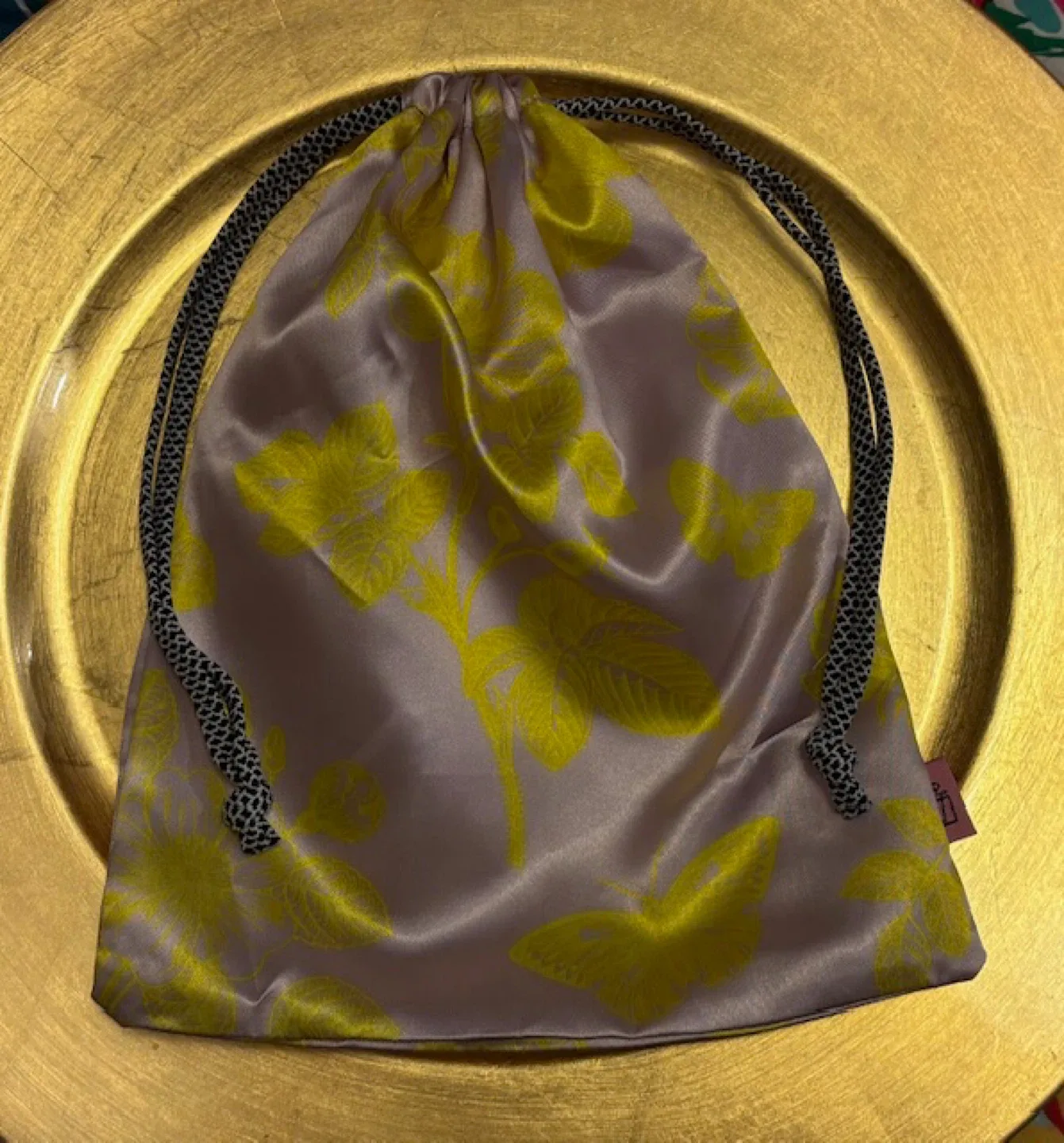 🤩June IPSY Goodie Bag image indicator(2)