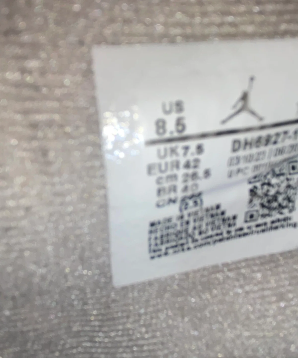 Jordan 4 Retro White Oreo Size 8.5 US image indicator(5)