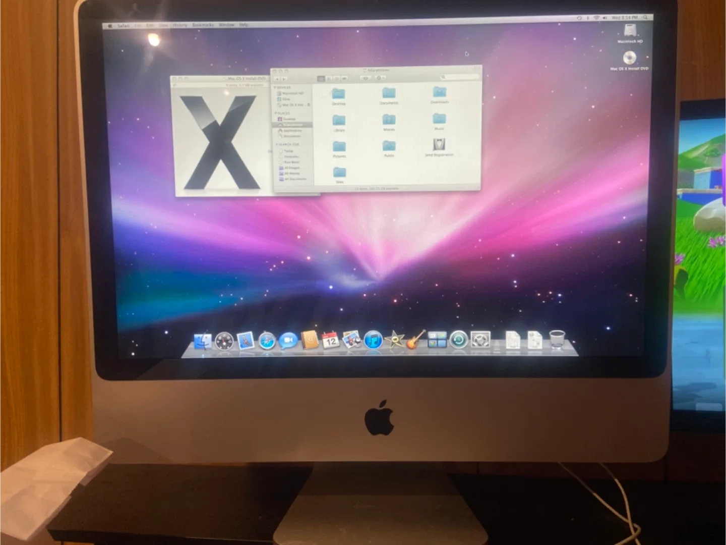 Apple iMac Desktop Computer