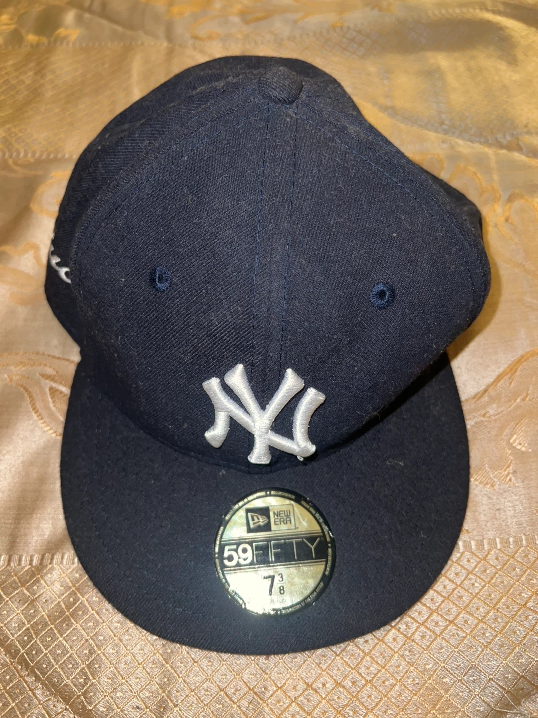 Size 7 3/8 New Era Yankees Fitted - photo 2