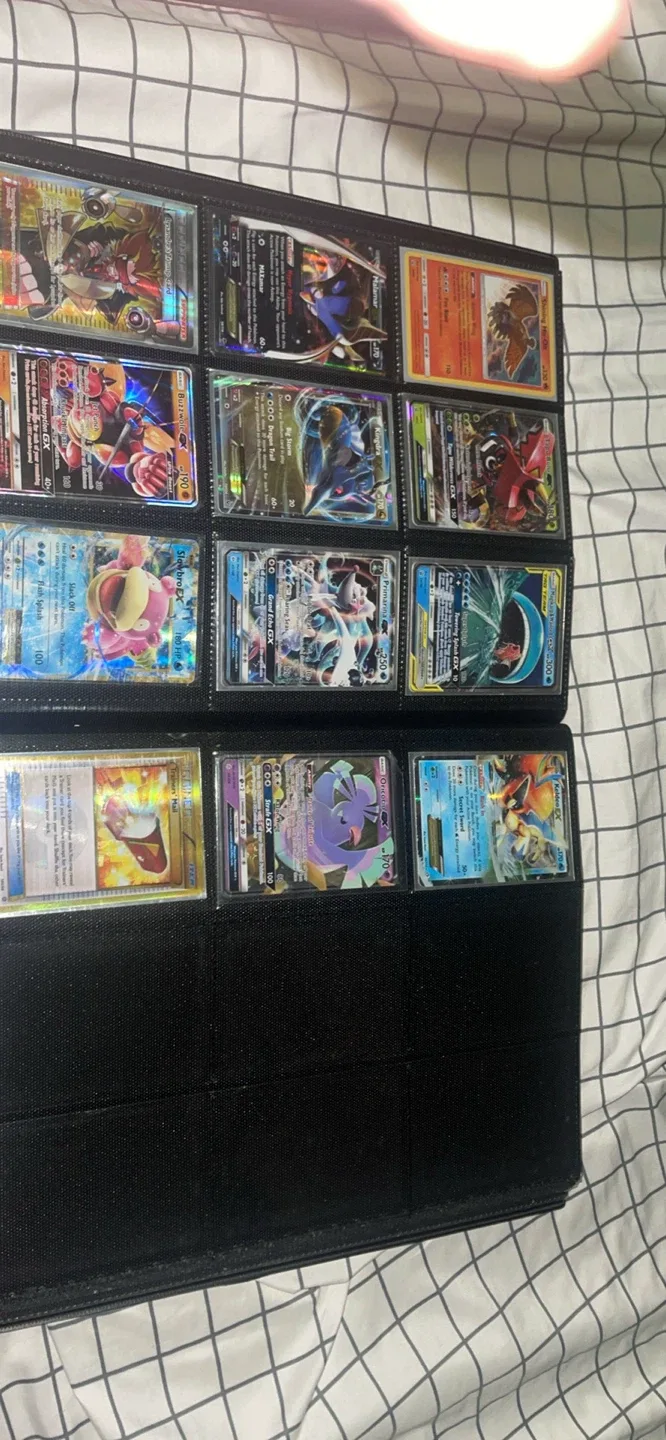 Pokémon Card Collection image indicator(3)