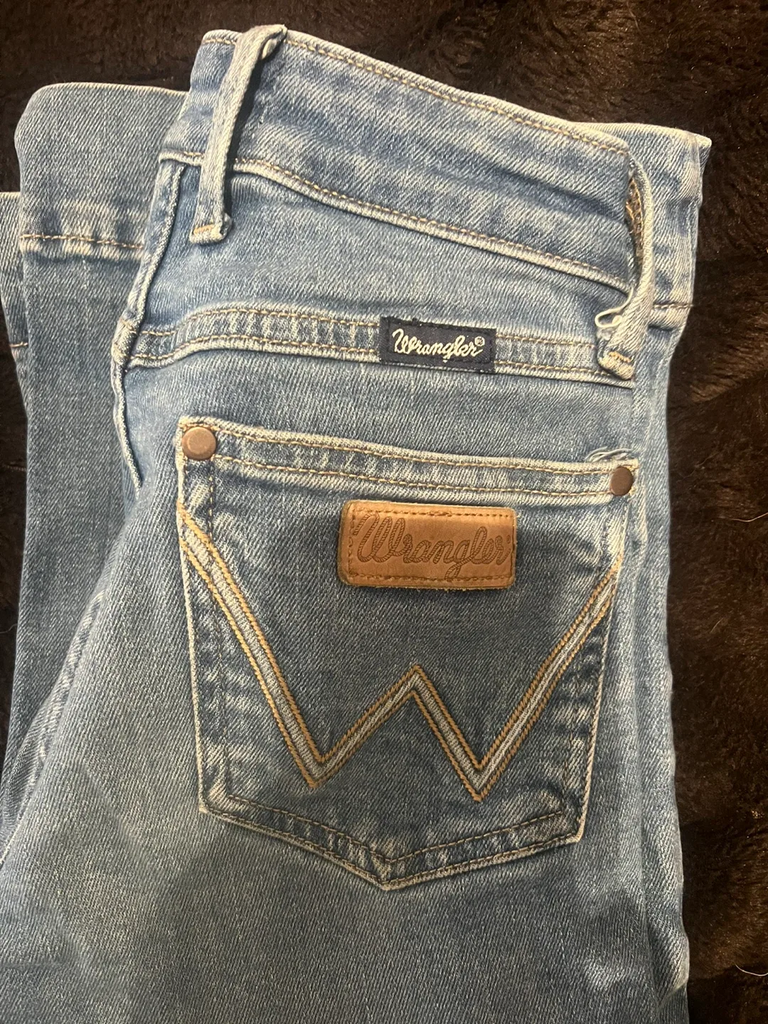 Wrangler Retro Jeans - Size 24x32