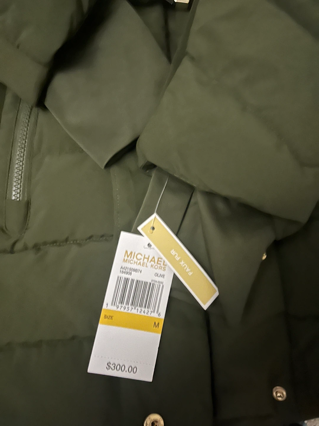 Michael Kors Olive Down Puffer Coat - Size M - photo 4