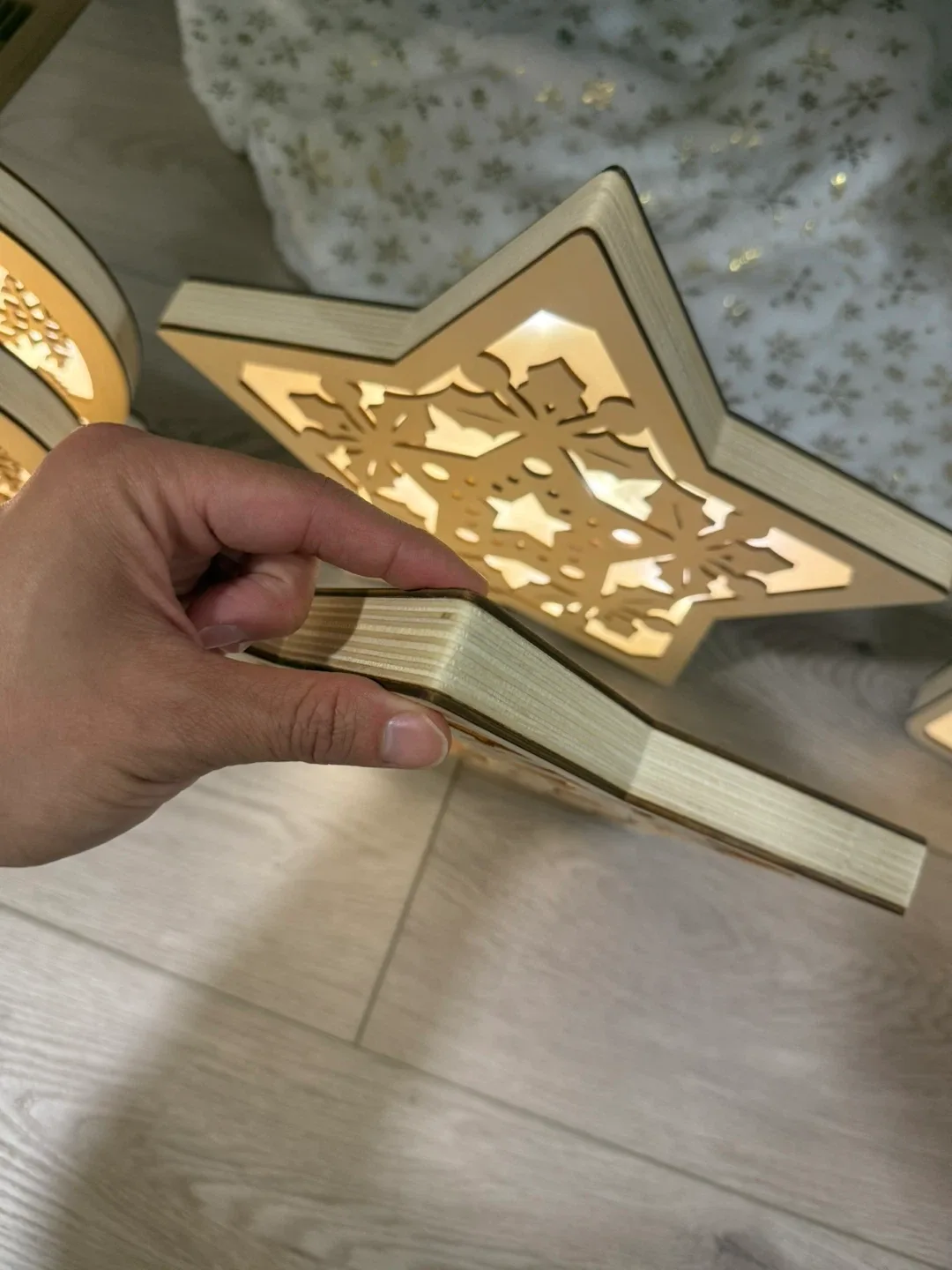 New Xmas Decor! Large 12”Christmas Wooden Gift with Lights image indicator(4)