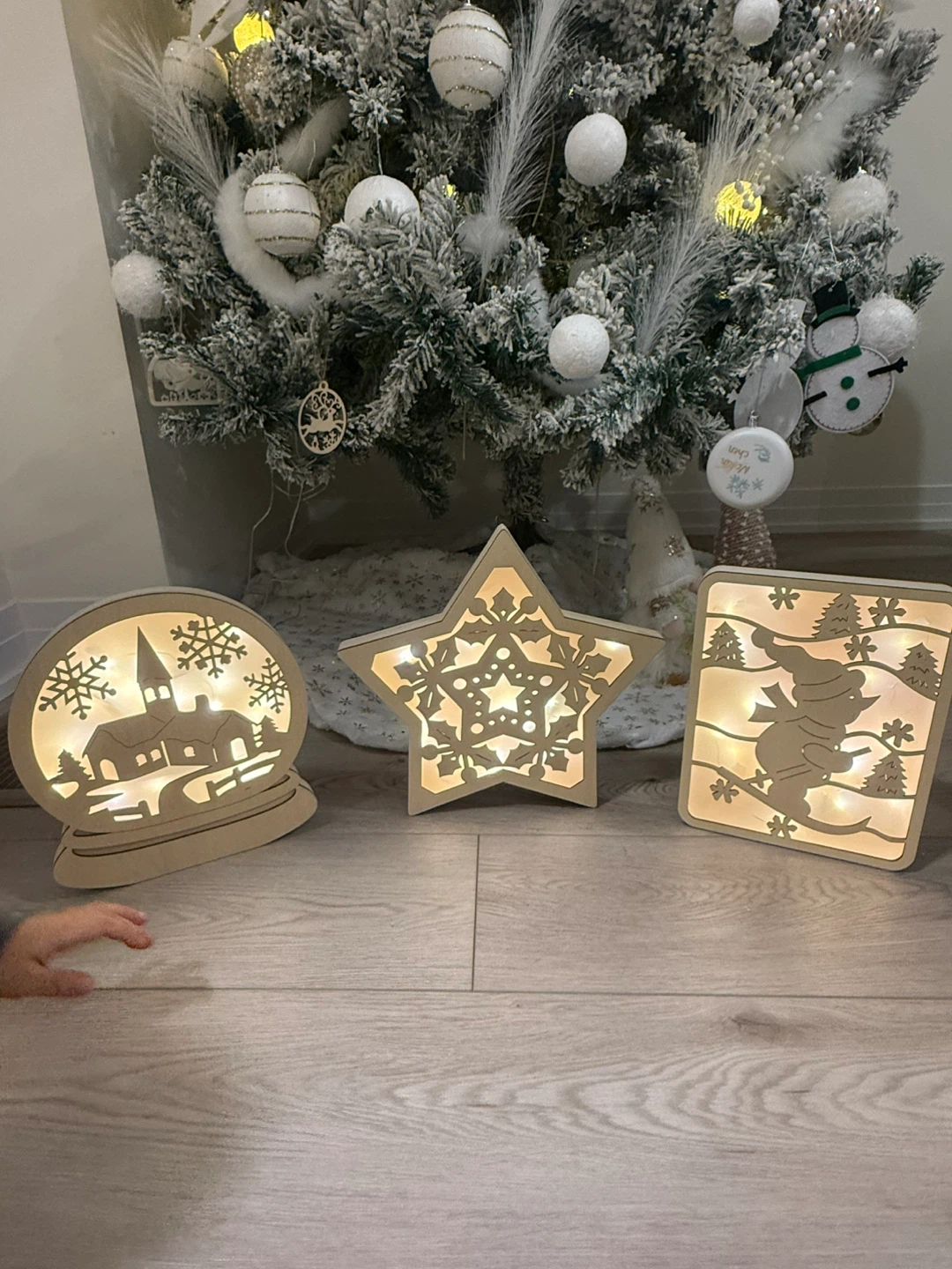 New Xmas Decor! Large 12”Christmas Wooden Gift with Lights
