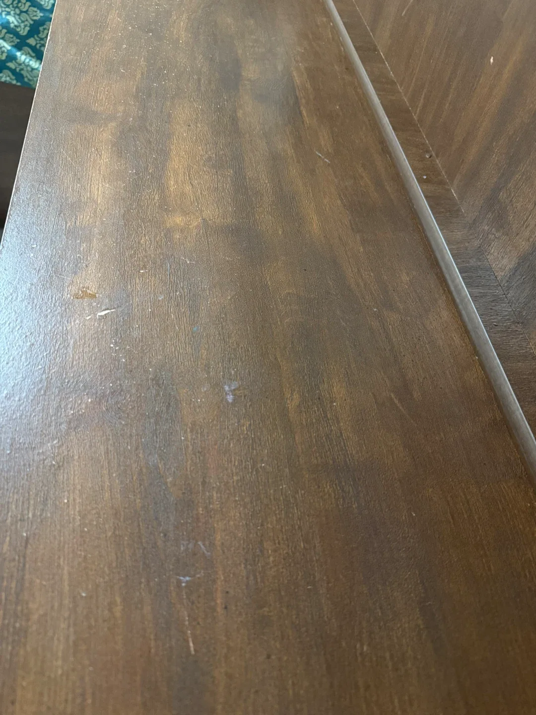 Wooden queen bedroom set image indicator(2)