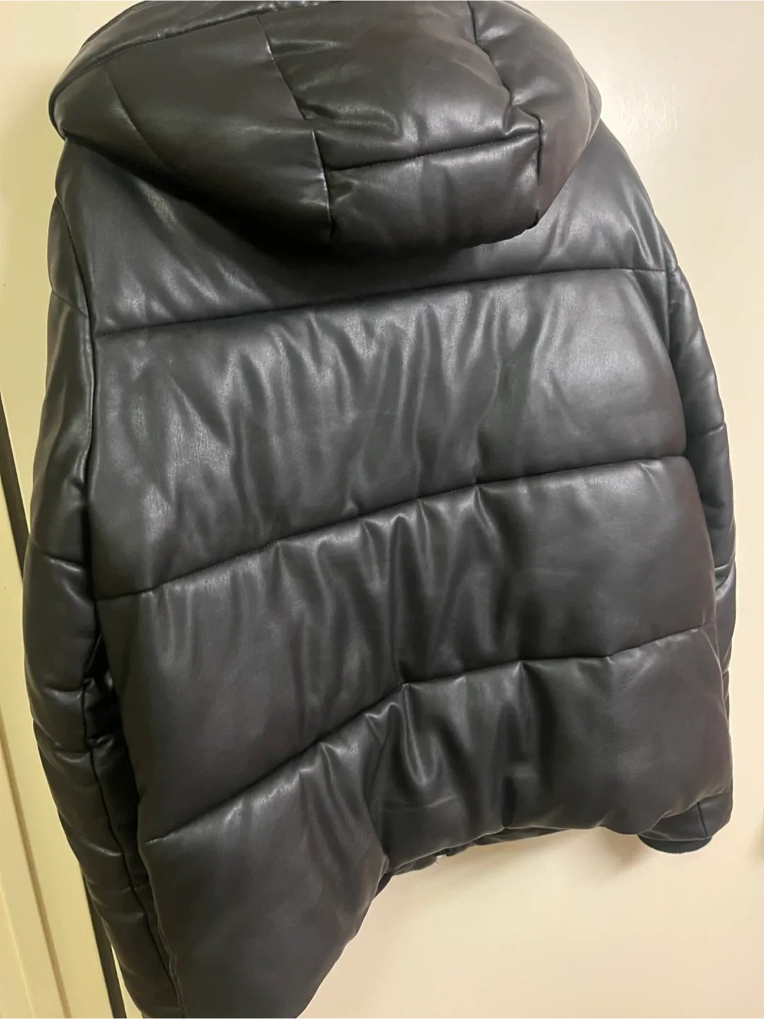 Zara Black Faux Leather Puffer Jacket image indicator(2)
