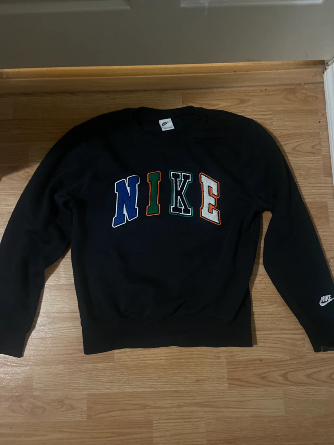 Nike Black Crewneck Sweatshirt