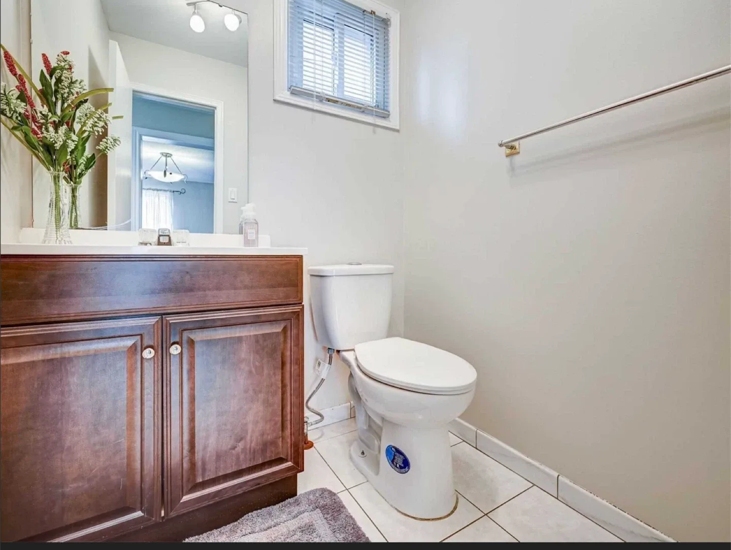 3 bed 3 bath house for rent image indicator(5)