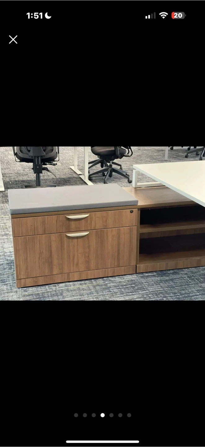 Office Desk with Storage Cabinets image indicator(4)