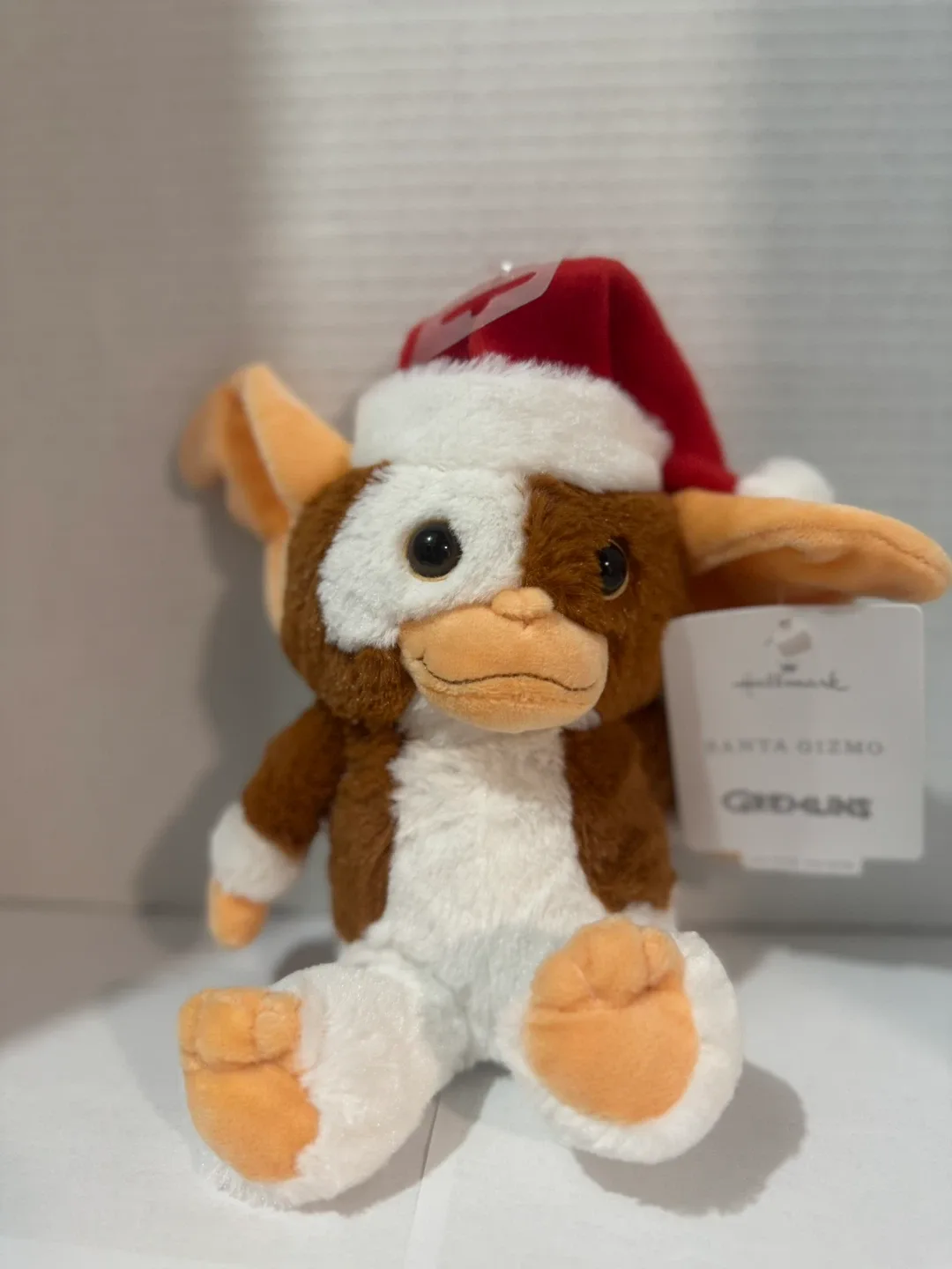 BNWT Hallmark Santa Gizmo Gremlins Plush Toy image indicator(2)