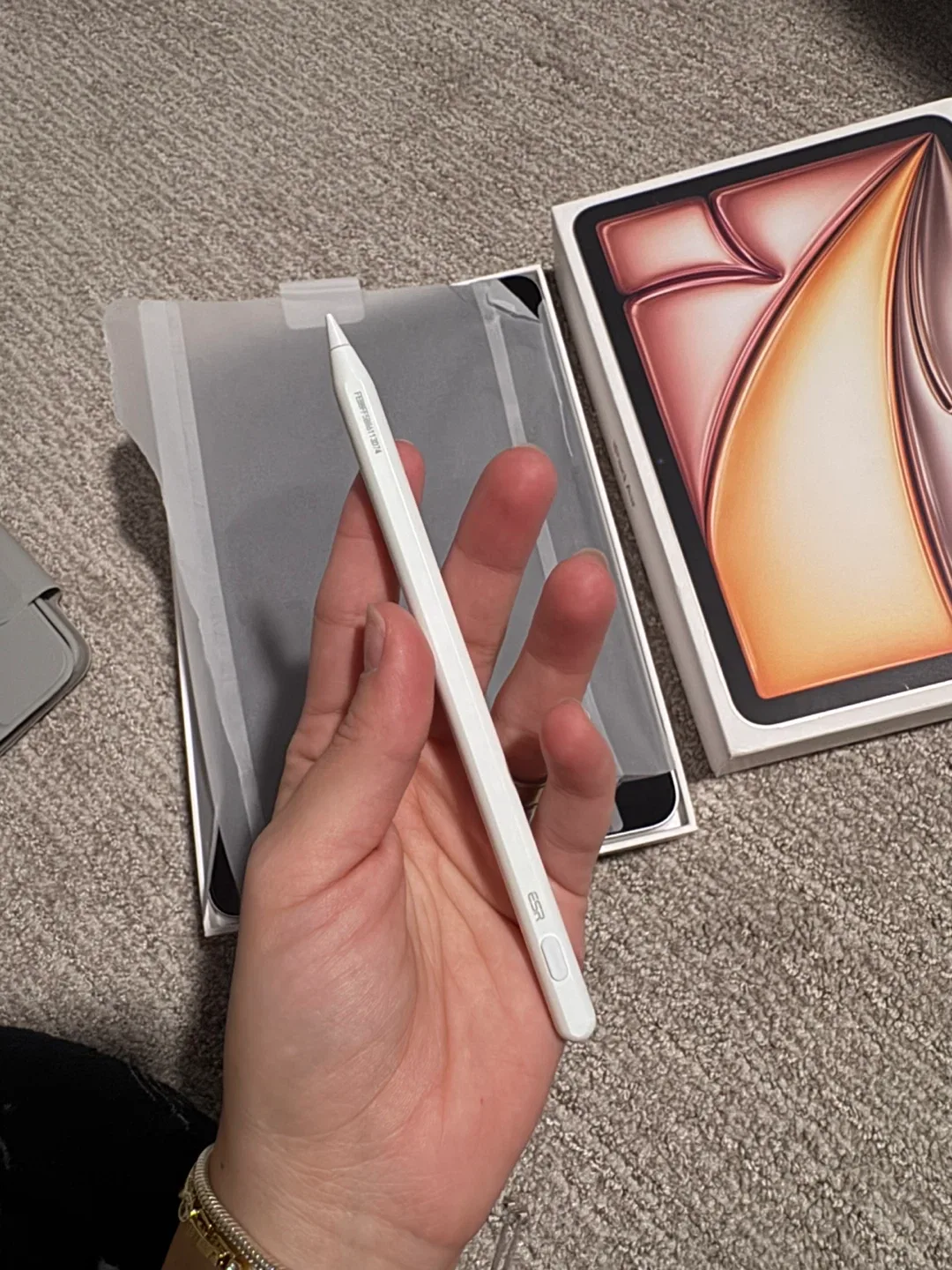 iPad Air M3 10gen color starlight image indicator(5)