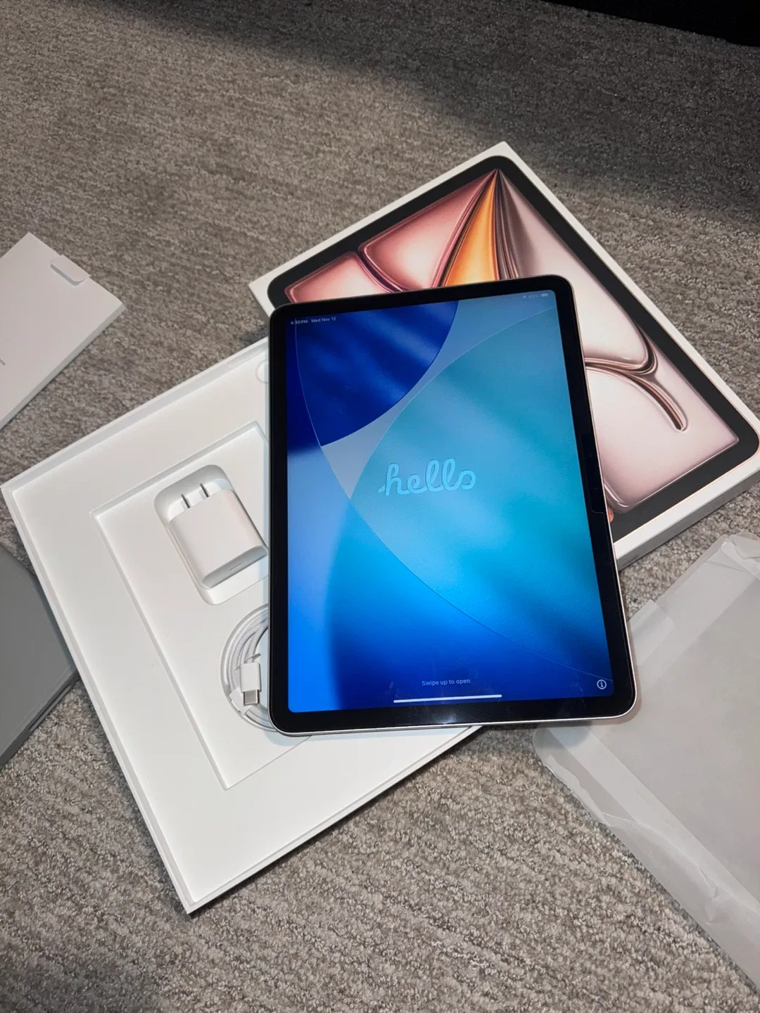 iPad Air M3 10gen color starlight image indicator(4)