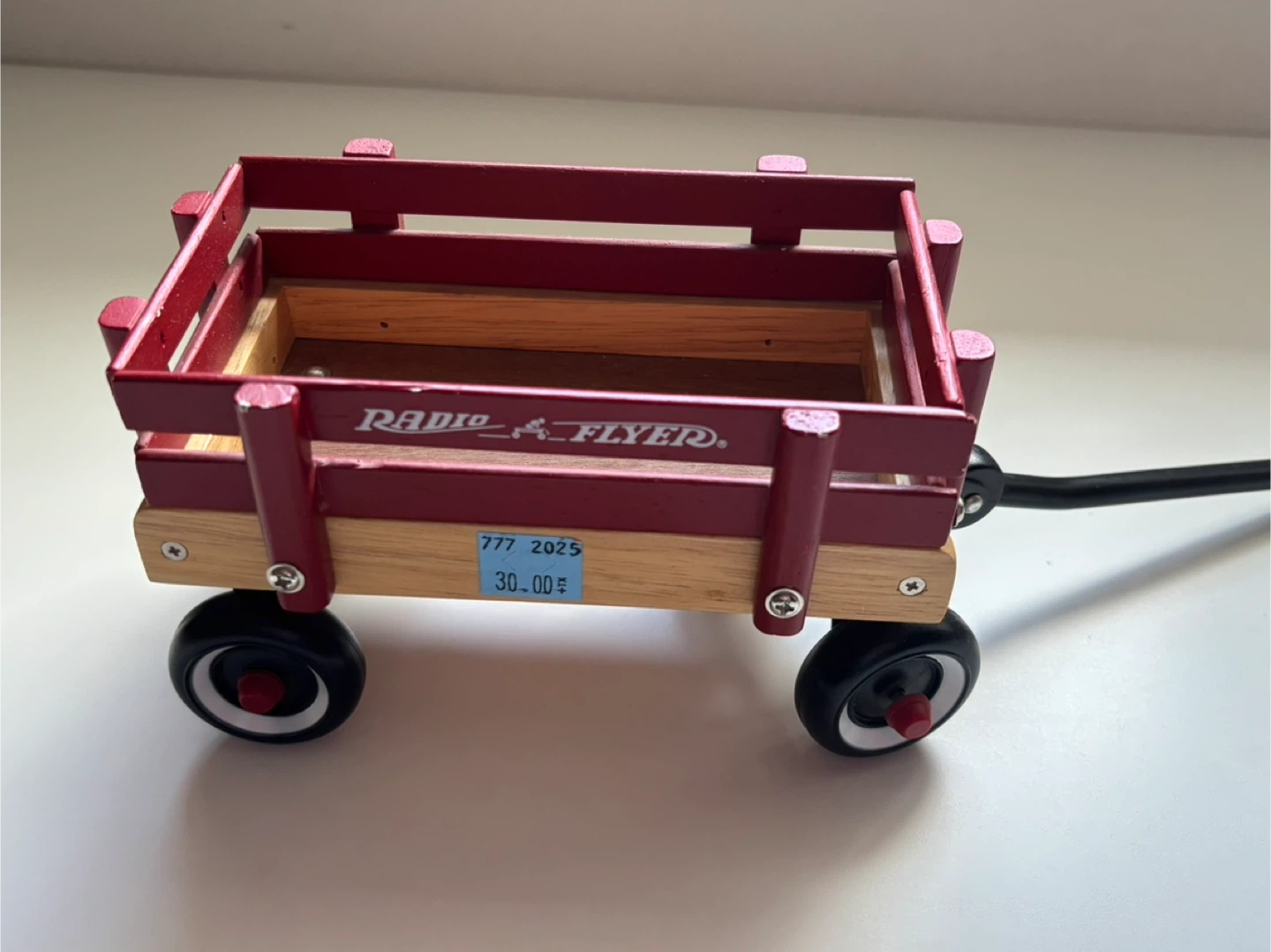 Radio Flyer Wooden Toy Wagon - photo 2