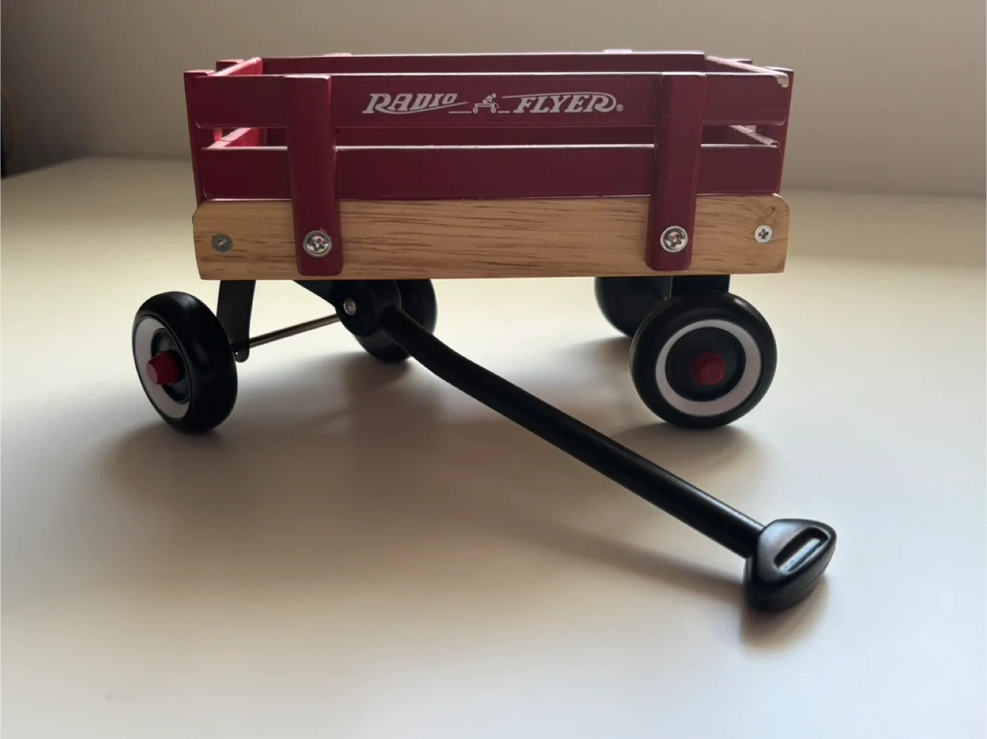 Radio Flyer Wooden Toy Wagon image indicator(7)