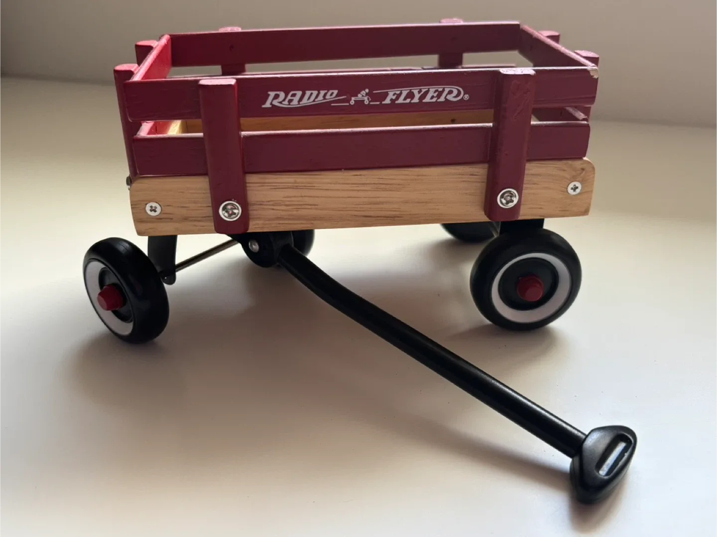 Radio Flyer Wooden Toy Wagon image indicator(8)