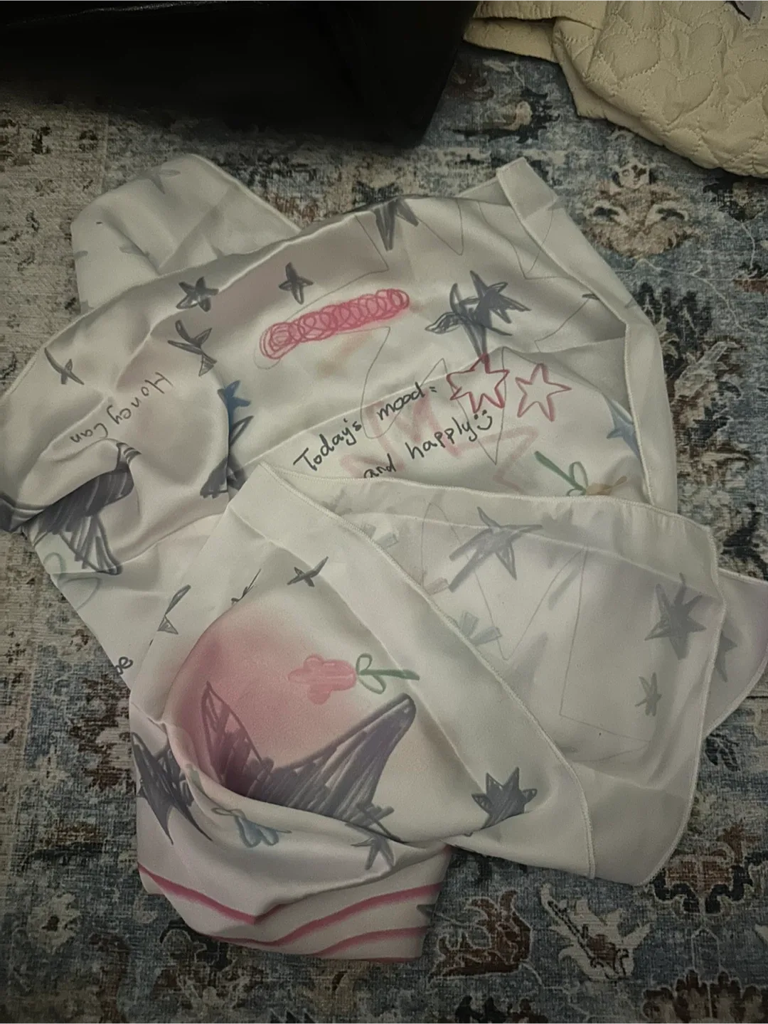 White bandana with pattern thumbnail