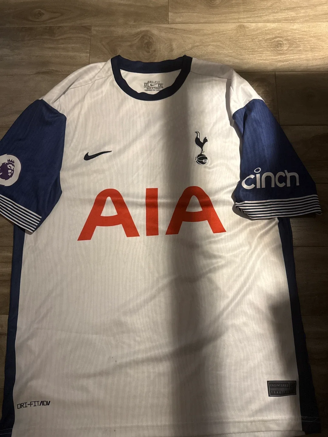 Tottenham Hotspur SON #7 Jersey - XXL image indicator(6)