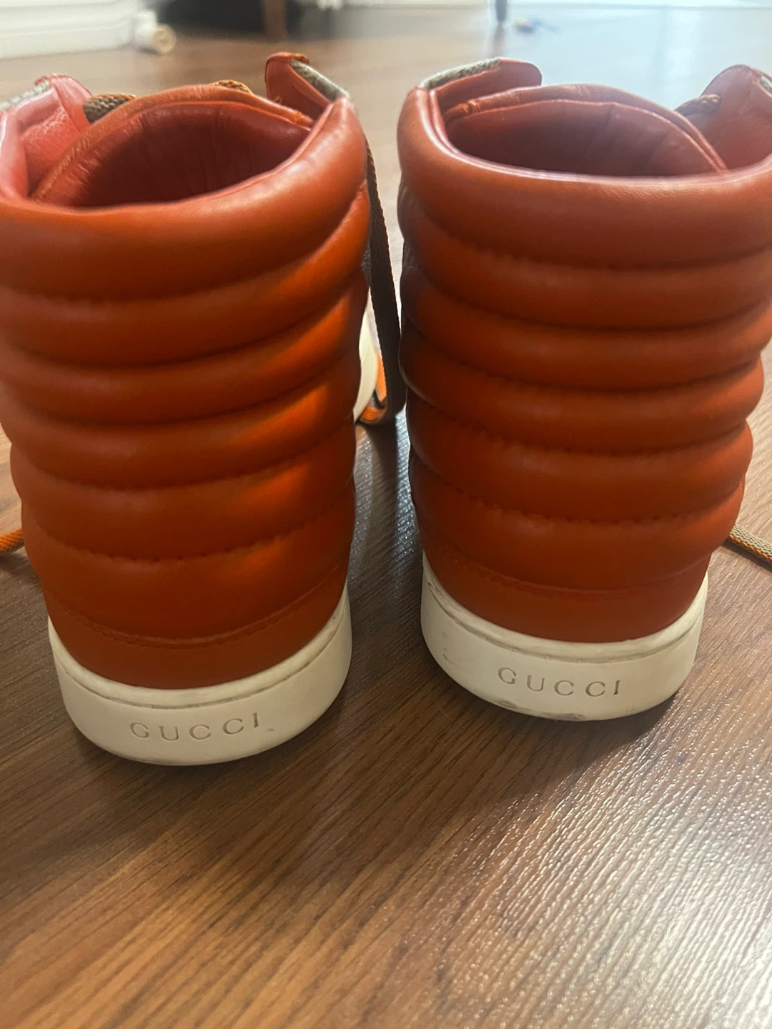 Authentic Gucci Supreme Leather High Top - photo 3