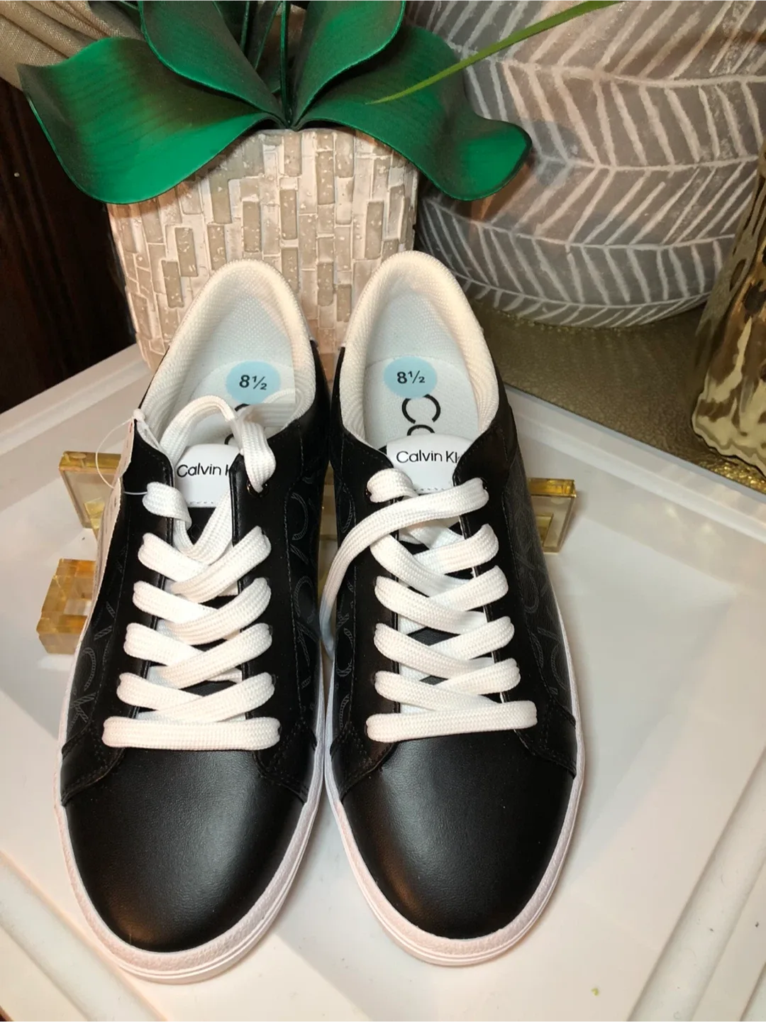 Calvin Klein Black Sneakers - Size 8.5 image indicator(3)