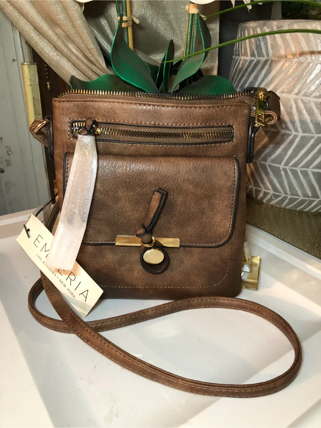 Emperia Brown Crossbody Bag - Like New! thumbnail