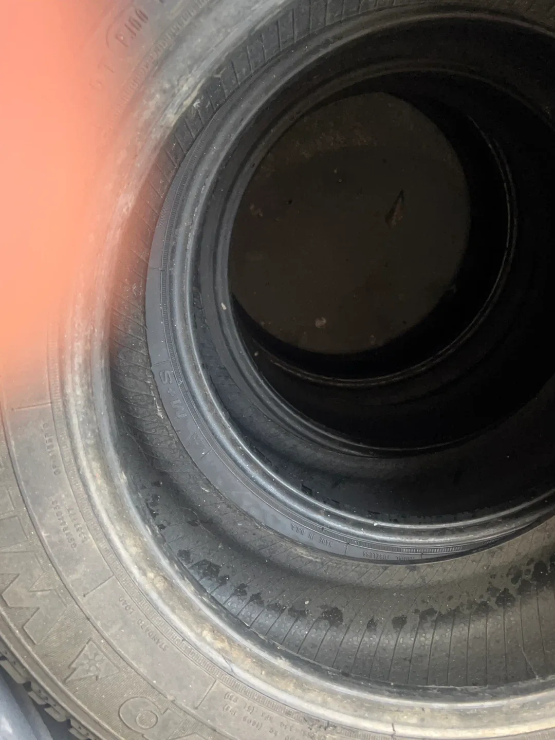 Set of 5 Tires - 225/55R17 image indicator(3)