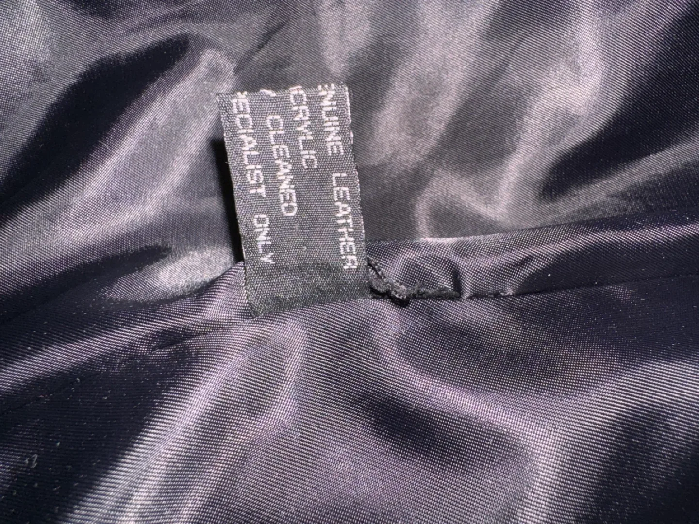 Vintage Genuine Leather Jacket with Faux Fur Lining image indicator(3)