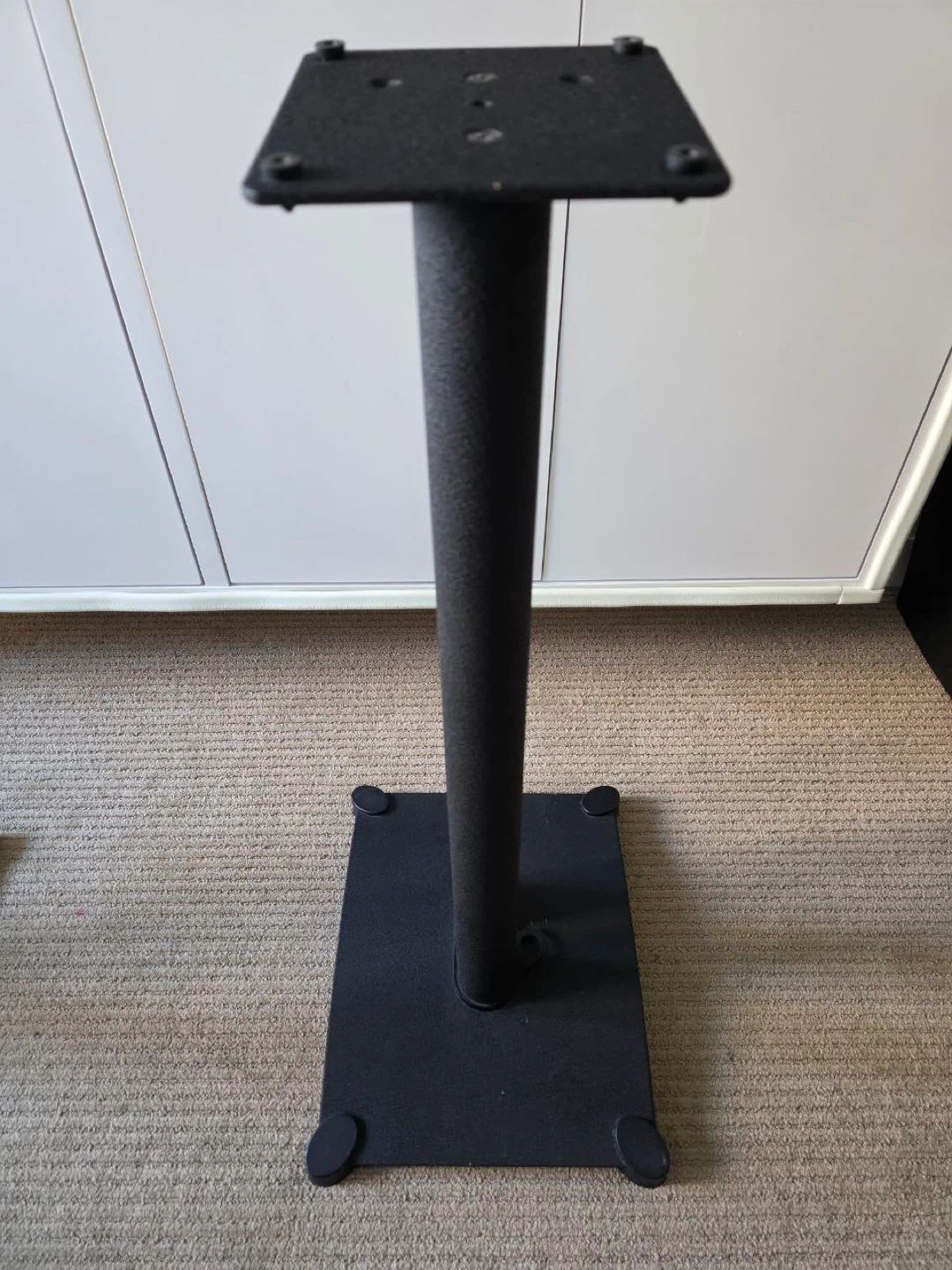 Sanus SF30 Steel Speaker Stands (Pair, Black, 30”) - photo 4
