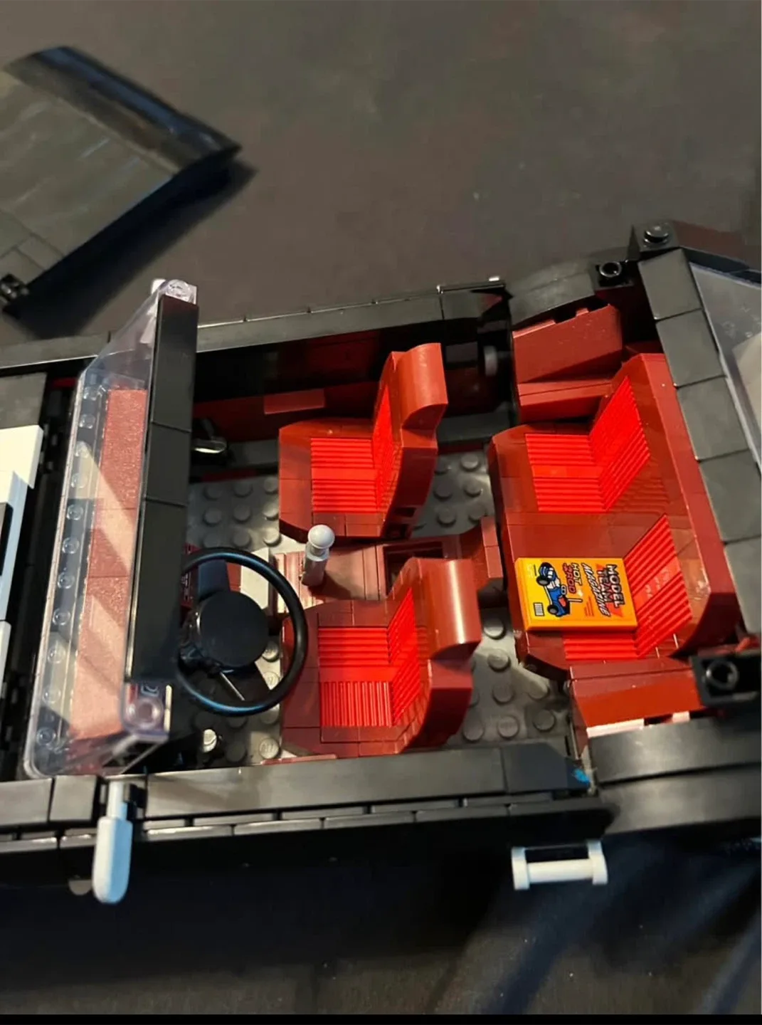 Lego Chevrolet Camaro Z/28 image indicator(6)