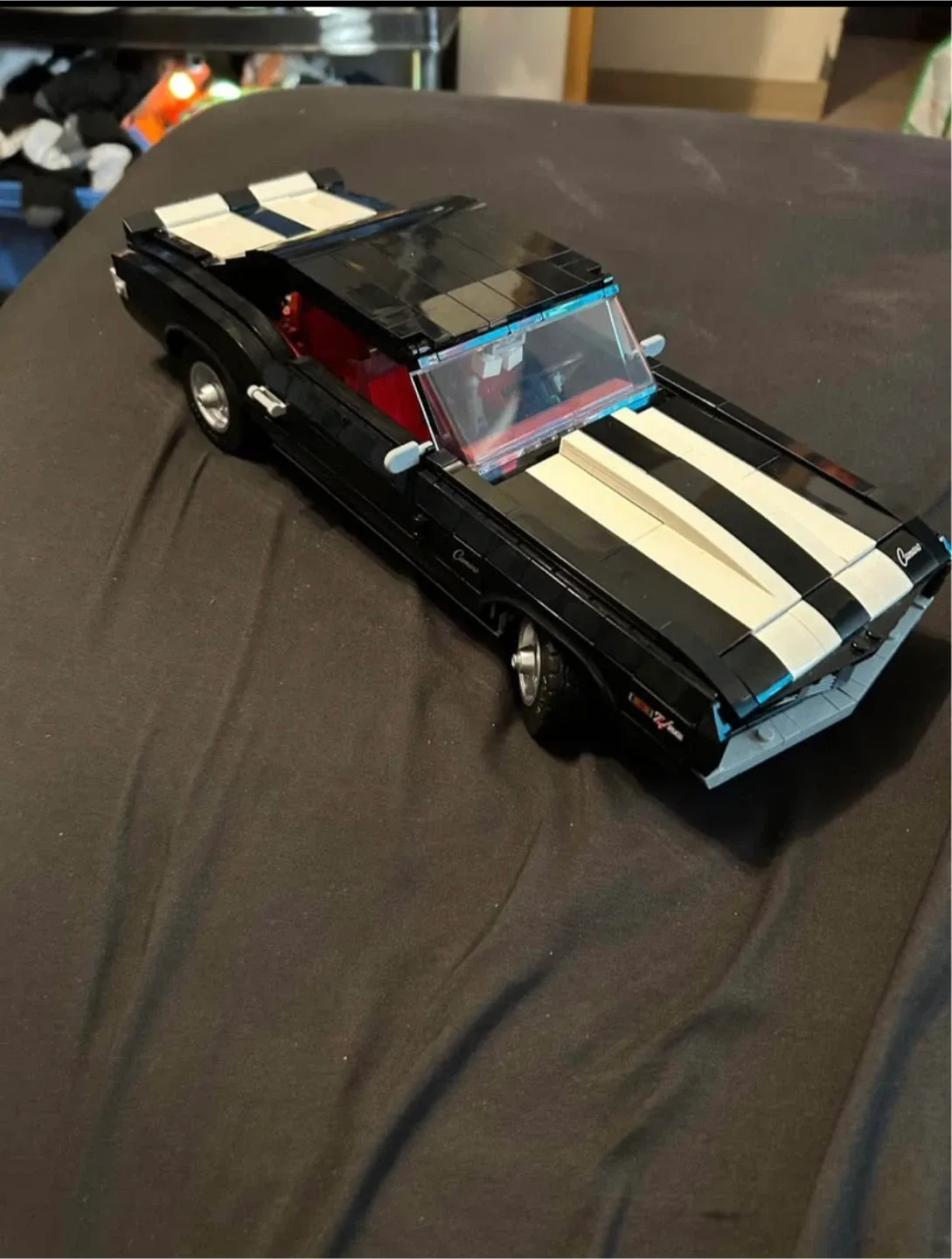 Lego Chevrolet Camaro Z/28 image indicator(4)