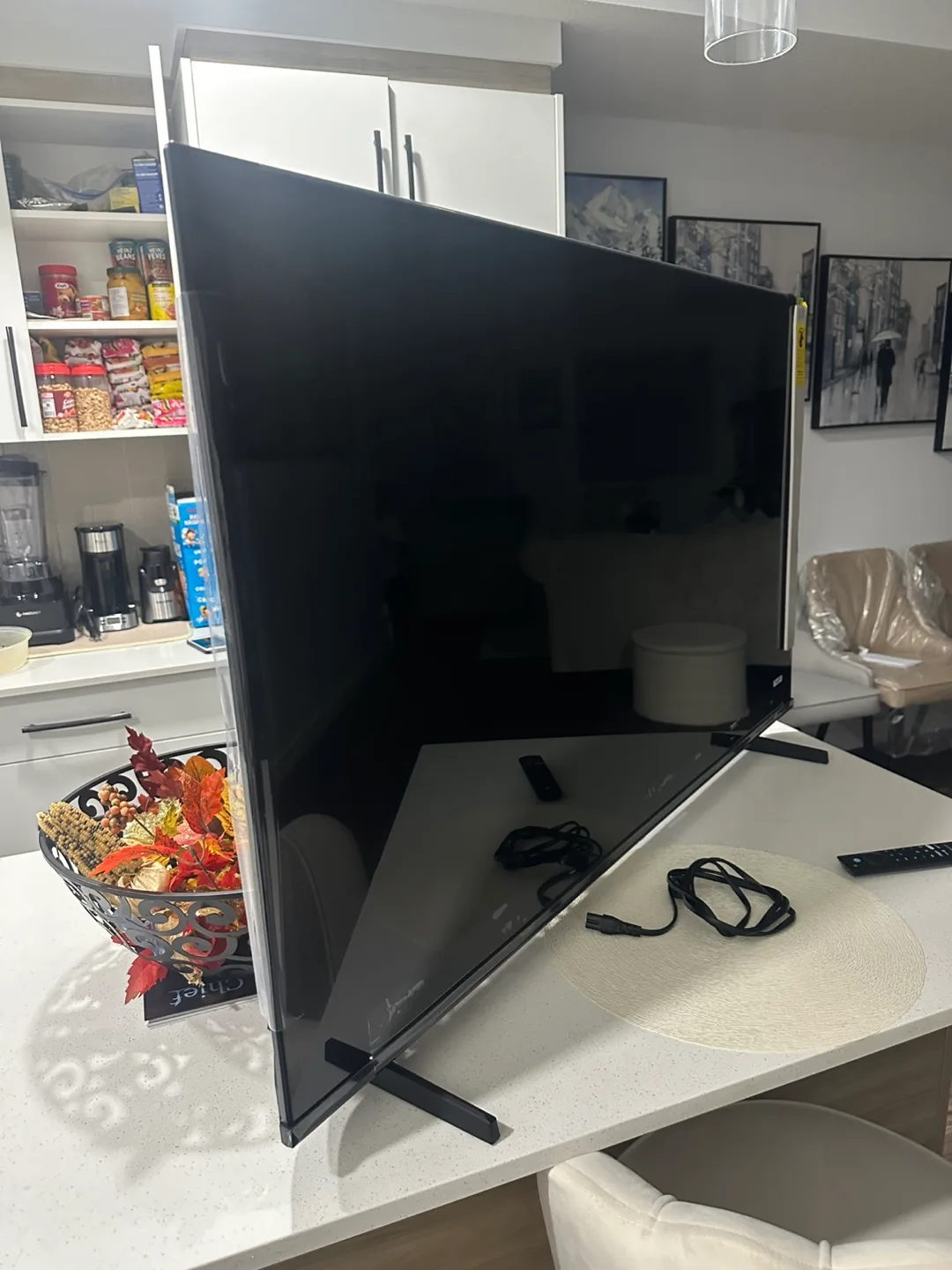 New 50-inch Qled Fire TV – Smart TV with Remote & Manual image indicator(9)