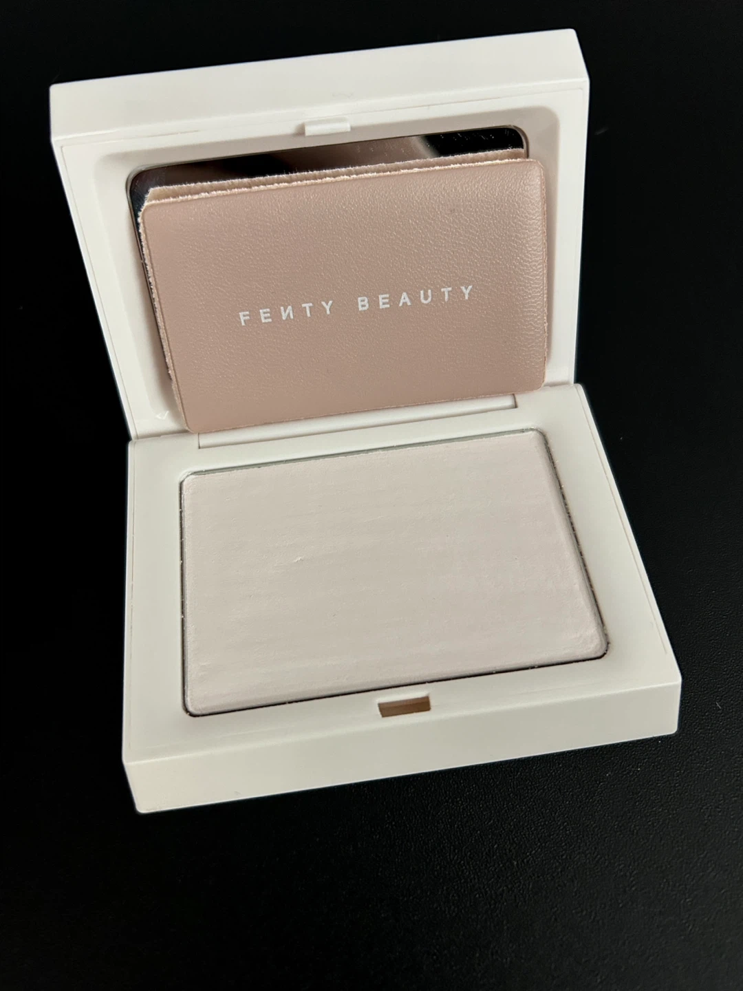 Fenty Beauty Invisimatte Setting + Blotting Powder - photo 5