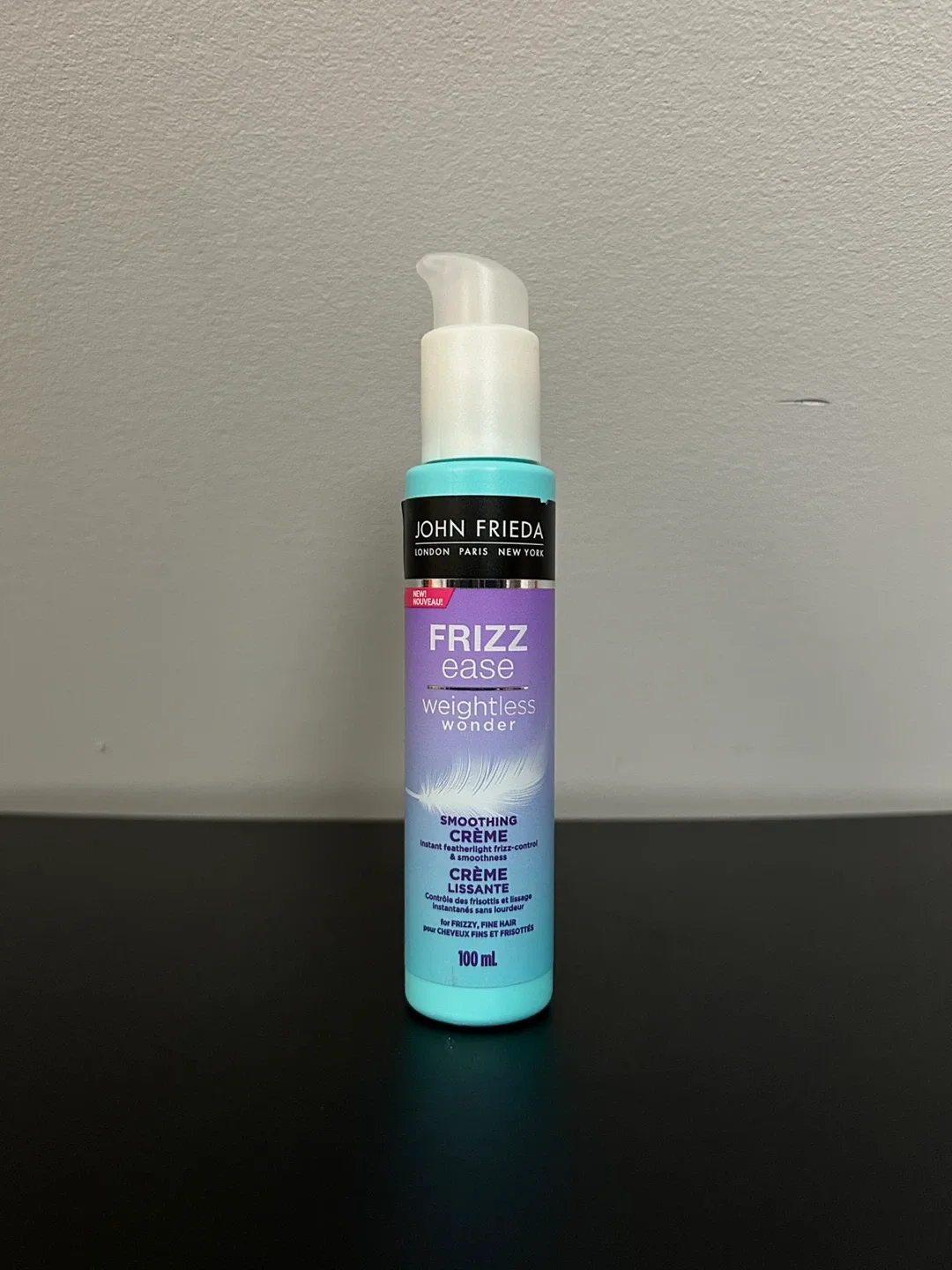 John Frieda Frizz Ease Weightless Wonder Smoothing Creme
