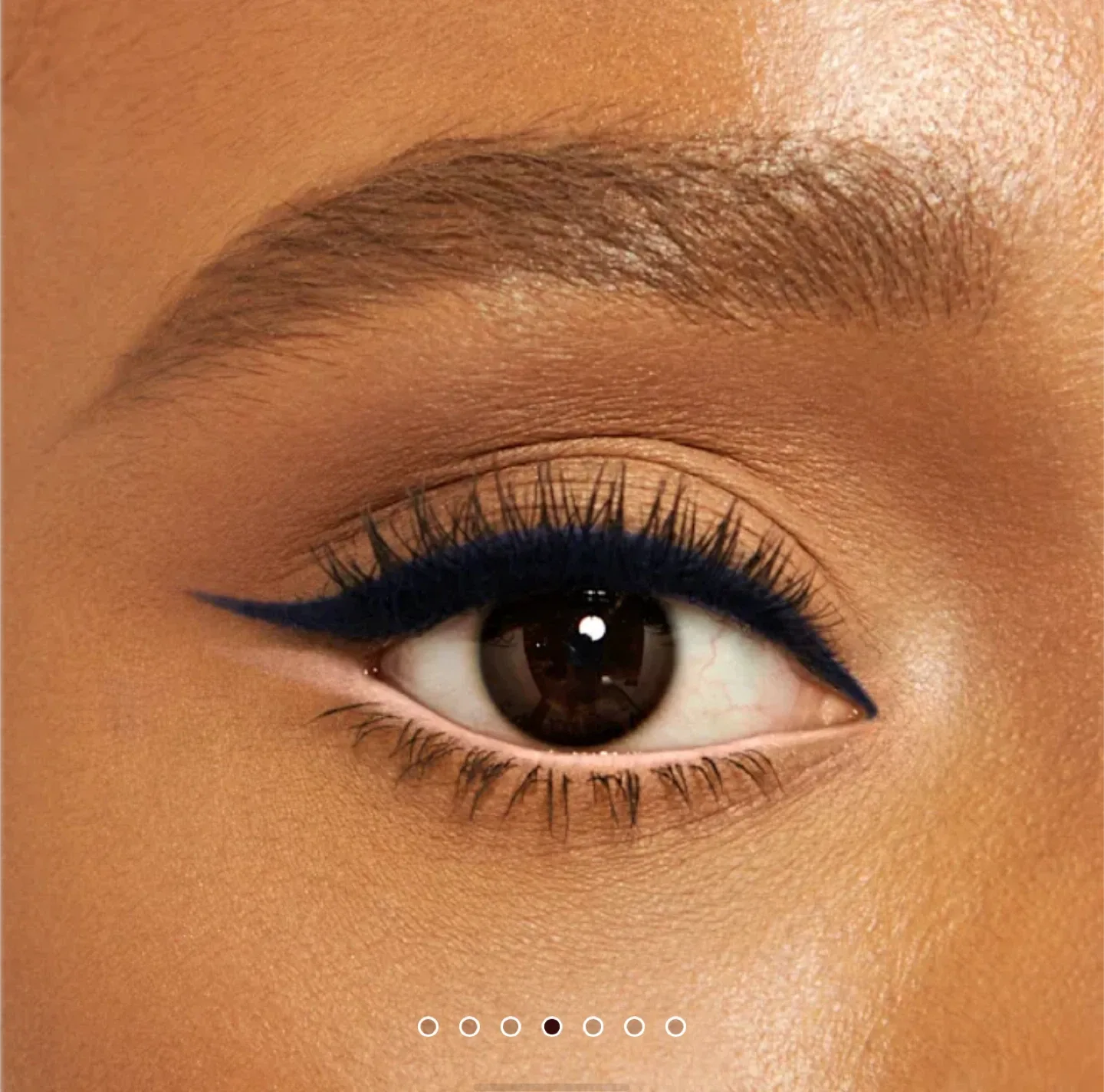 Charlotte Tilbury Sleep Cheat Liner Duo image indicator(2)