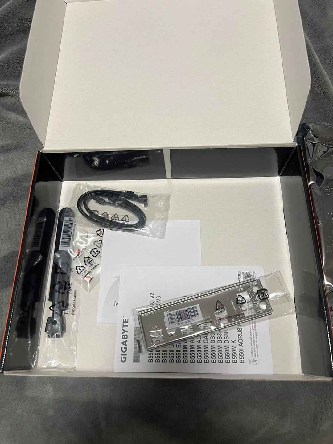 Gigabyte B550 eagle wifi6 - photo 3