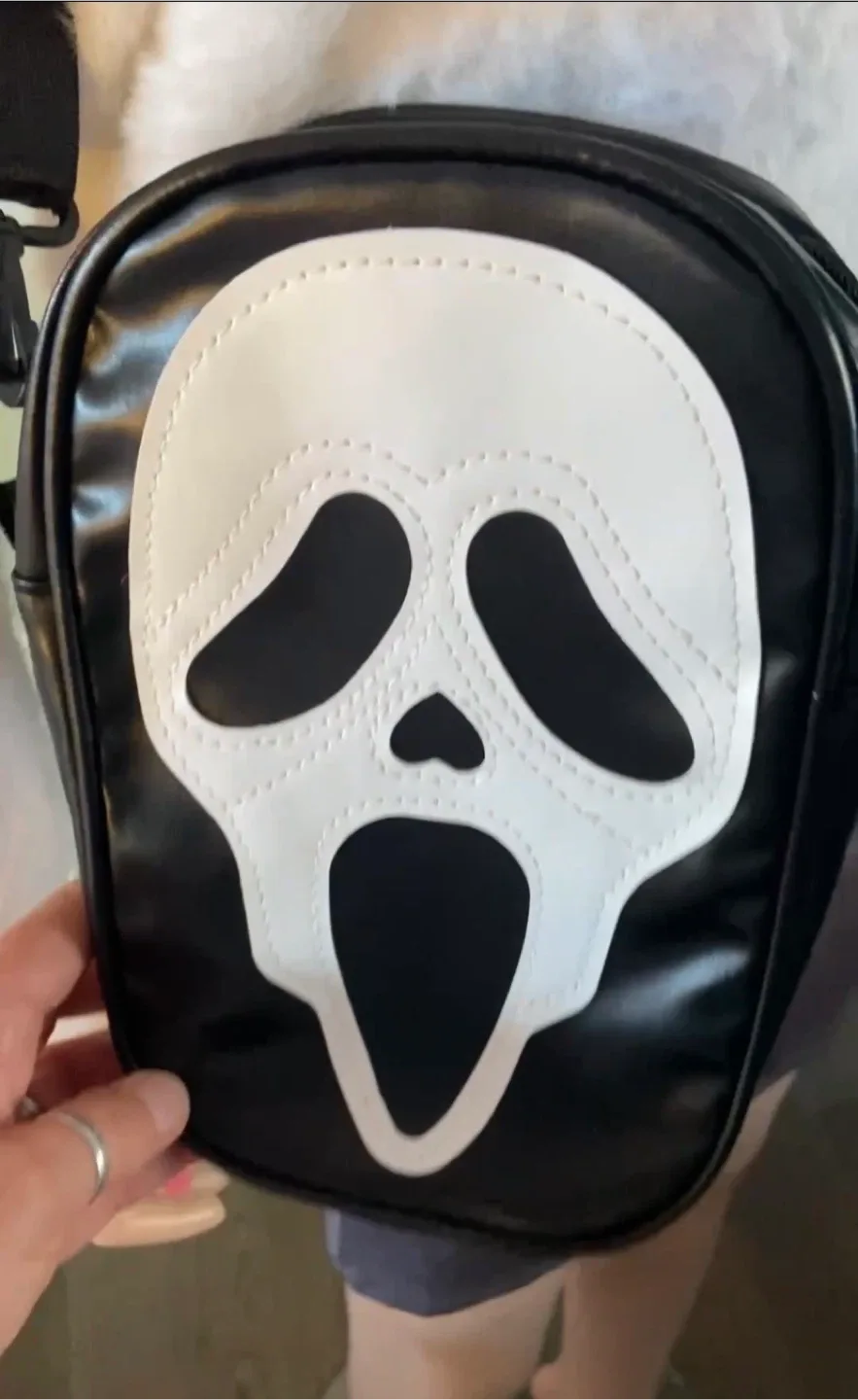 NEW Scream Ghostface Black Crossbody Bag image indicator(4)