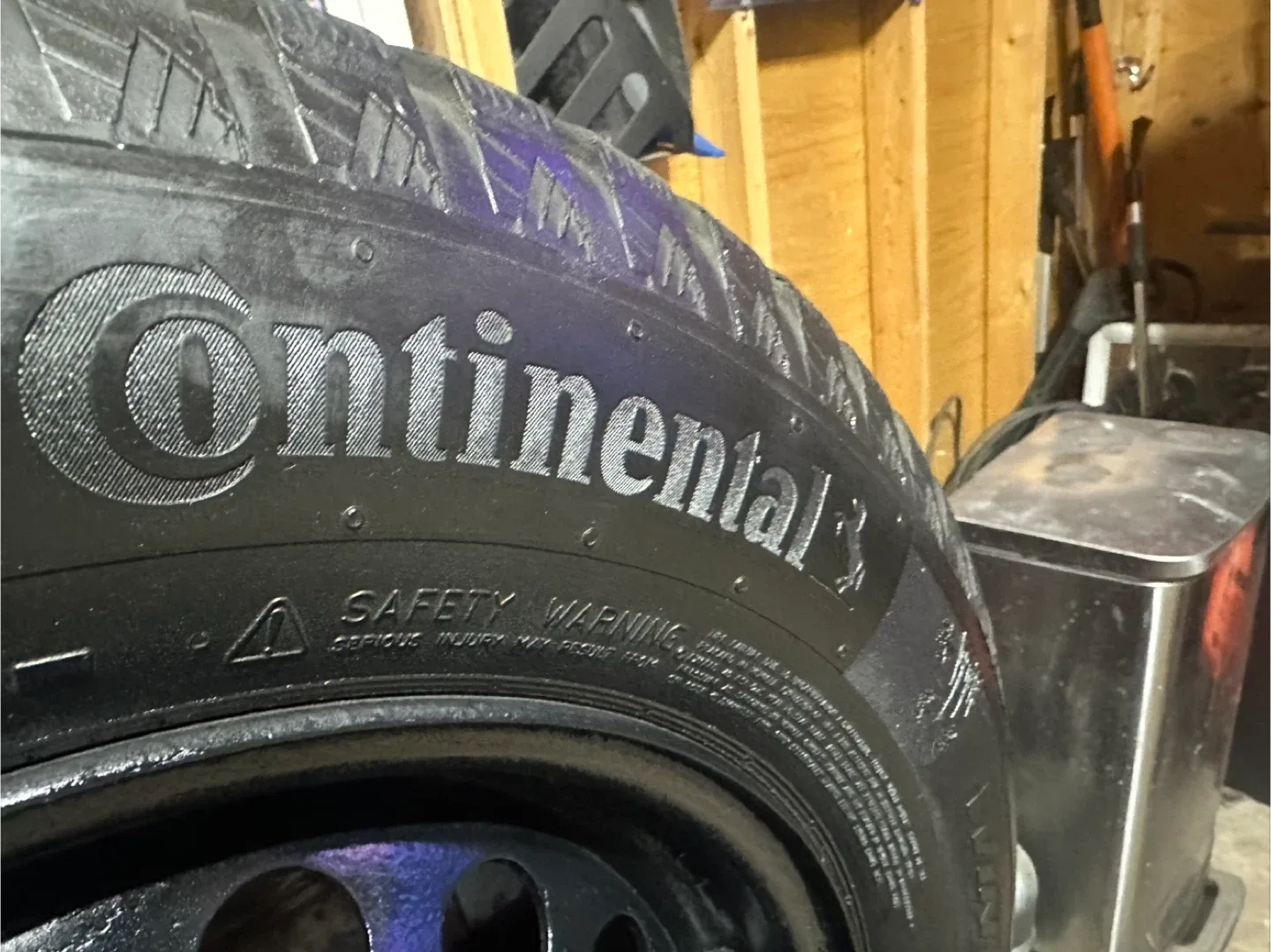 195/65/15 Snowtires on Rims 5x112 image indicator(4)