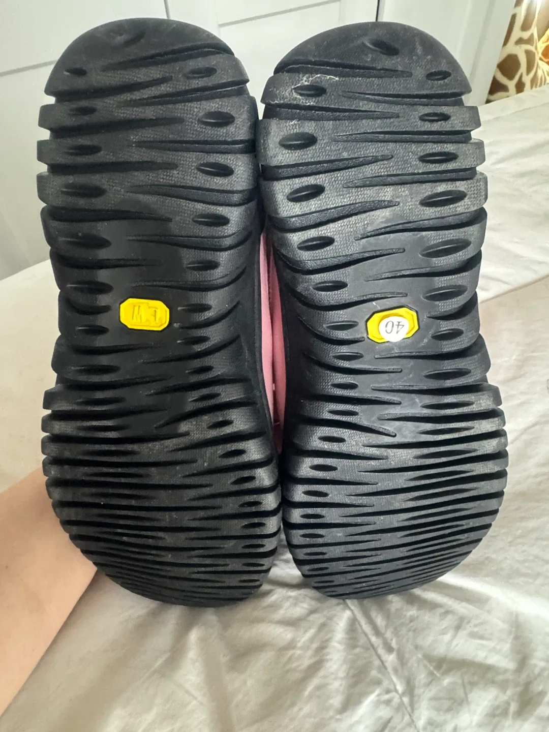 Brand New Ladies Size 8 Winter Boots in Box never Worn image indicator(8)